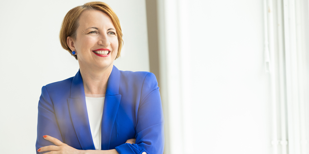Anna Maria Stahl-Czechowska macht die Arbeit mit BärGPT sogar richtig Spaß. Foto: Kopf&Kragen